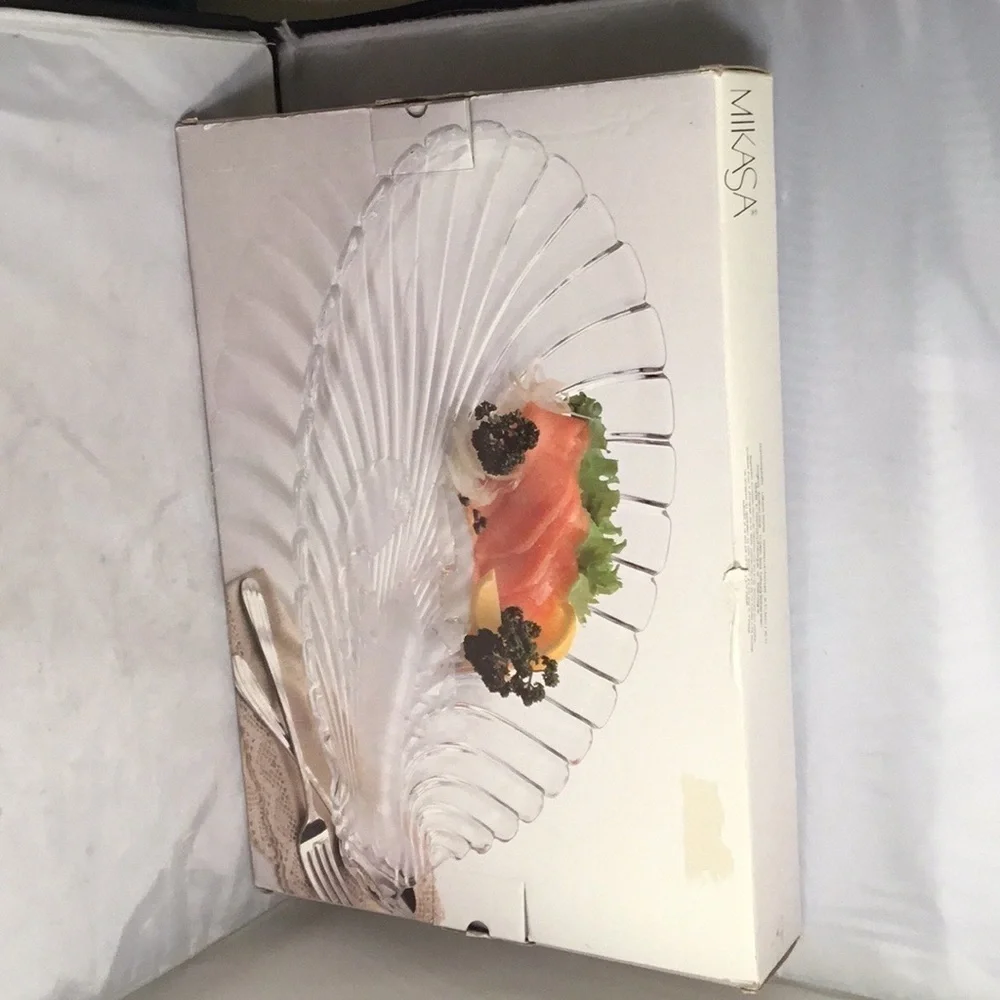 Mikasa VINTAGE WATER‎ GLASS LOBSTER PLATTER